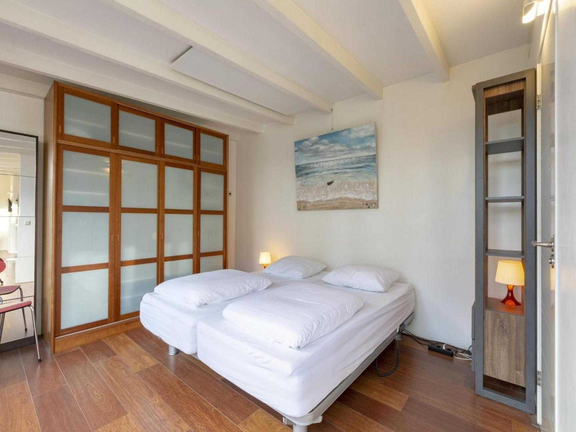 Stylish Bungalow With A Large Garden Sint Maartensvlotbrug 外观 照片
