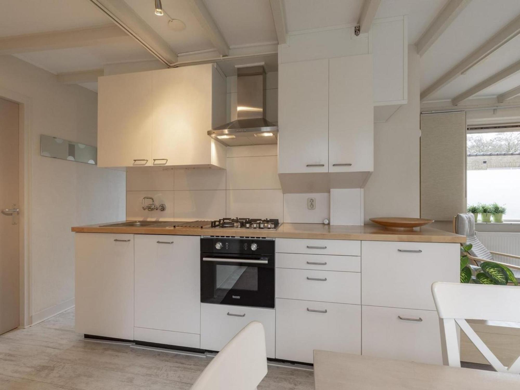 Stylish Bungalow With A Large Garden Sint Maartensvlotbrug 外观 照片