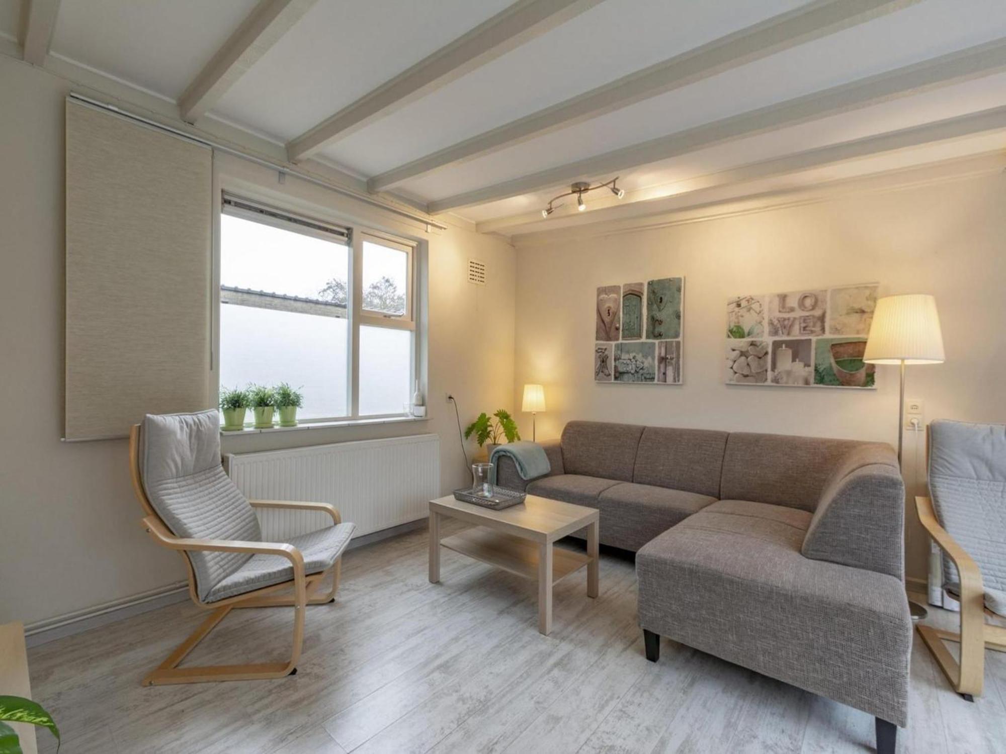 Stylish Bungalow With A Large Garden Sint Maartensvlotbrug 外观 照片